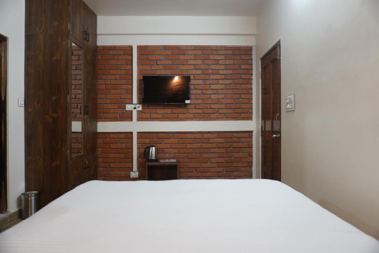 Dorsen Homestay Shillong Exterior foto
